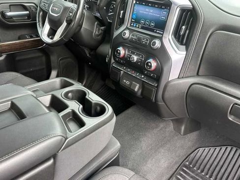 Used 2020 GMC Sierra 1500 SLE w/ SLE Value Package image 13