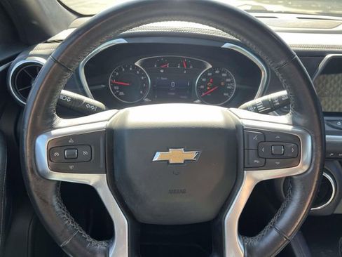 Used 2020 Chevrolet Blazer LT FWD image 20