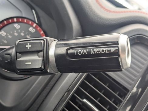 Used 2021 Nissan Titan PRO-4X w/ Pro-4x Utility Package image 14