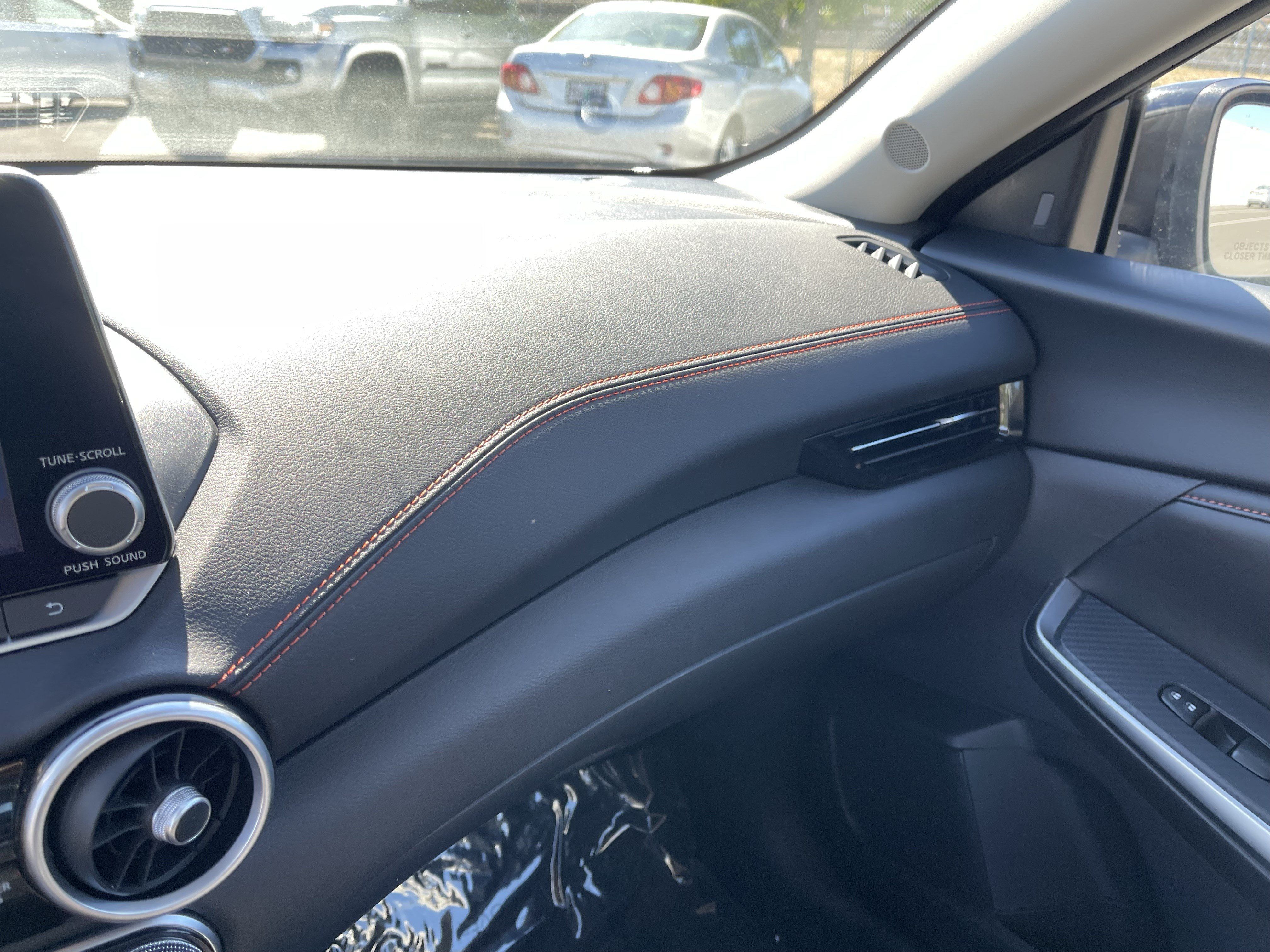 Used 2025 Nissan Sentra SR FWD image 24