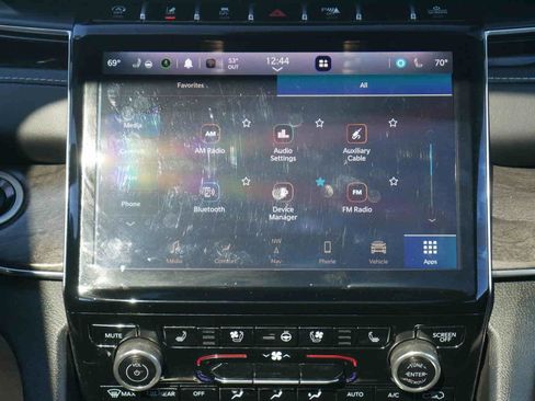 Certified 2023 Jeep Grand Cherokee L Overland image 6