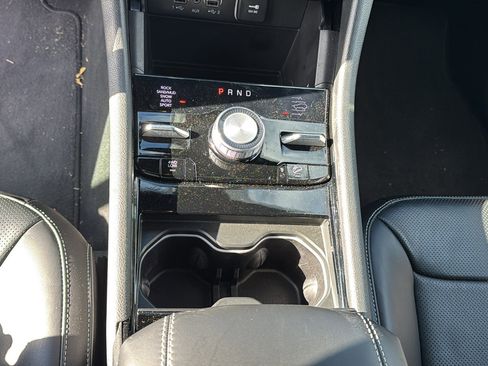 Used 2022 Jeep Grand Cherokee Overland image 23