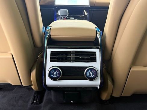 New 2026 Land Rover Range Rover Sport SE image 21