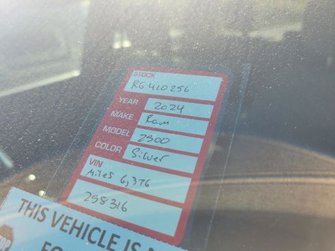 Used 2024 RAM 2500 Big Horn w/ Snow Chief Group AWD/4WD image 10