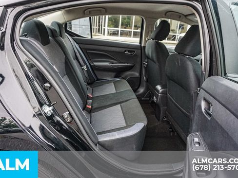 Used 2024 Nissan Versa SV FWD image 22