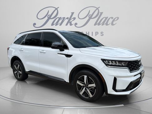 Used 2022 Kia Sorento EX w/ Panoramic Sunroof Package FWD image 7