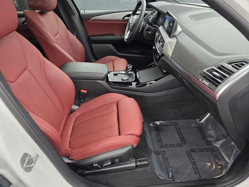 Used 2024 BMW X3 sDrive30i w/ Convenience Package RWD image 29