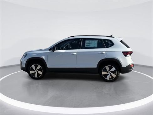 New 2026 Volkswagen Taos S image 5