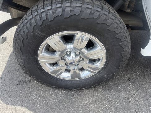 Used 2019 Ford F150 XLT w/ Equipment Group 302A Luxury image 14