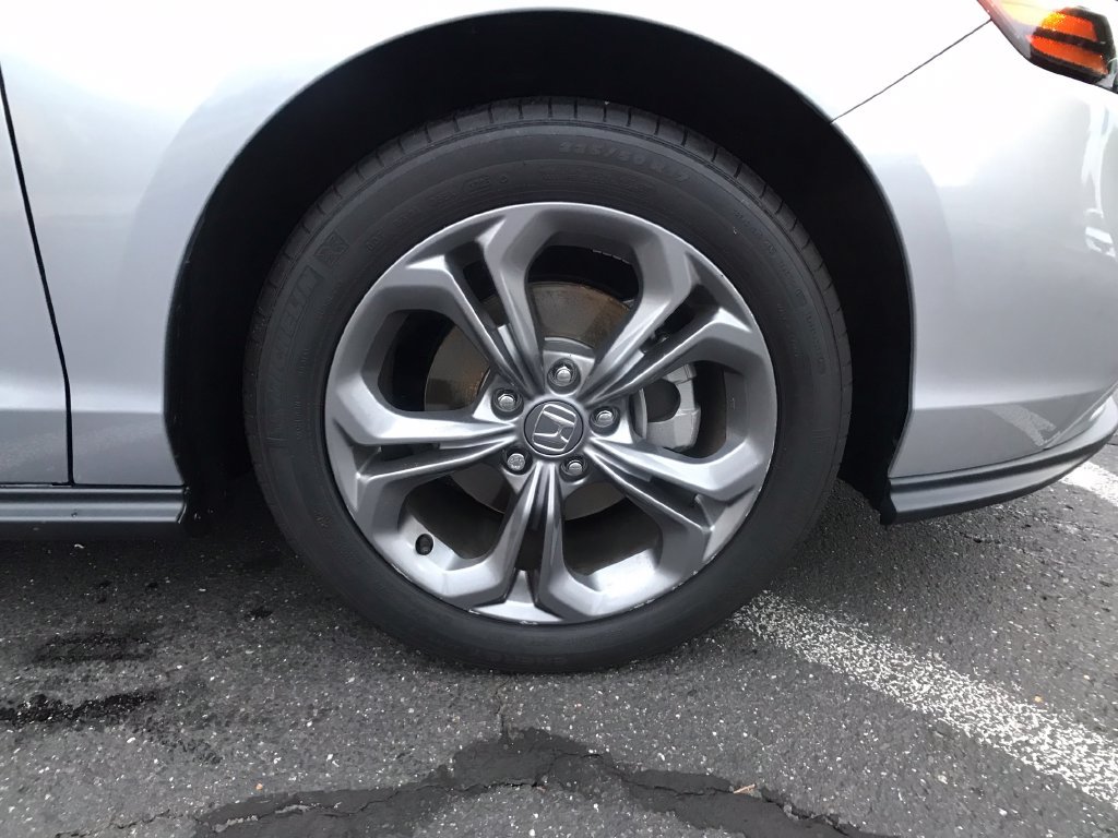 Certified 2024 Honda Accord EX image 5