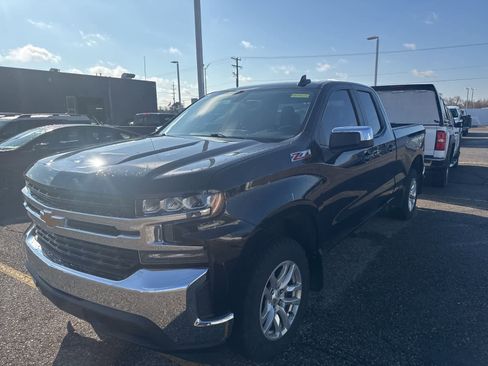 Used 2021 Chevrolet Silverado 1500 LT w/ Z71 Off-Road Package image 20