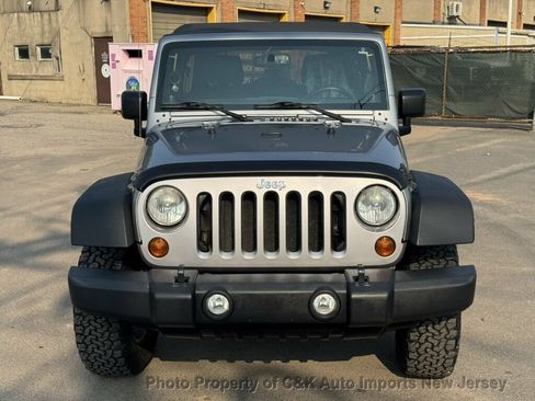 Used 2013 Jeep Wrangler Unlimited Sport AWD/4WD image 3