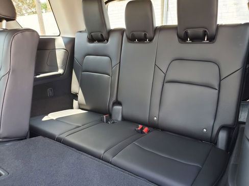 New 2025 Nissan Pathfinder SL w/ Cargo Package image 10