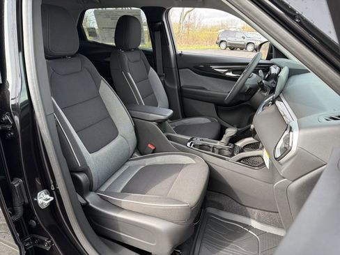 New 2026 Chevrolet TrailBlazer LT FWD image 30