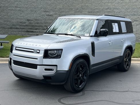 Used 2023 Land Rover Defender 130 SE AWD/4WD image 1