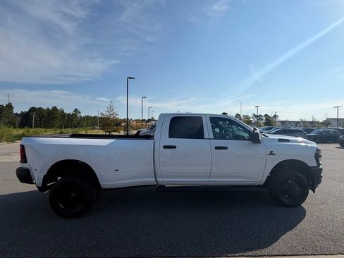 New 2027 RAM 3500 Tradesman AWD/4WD image 23