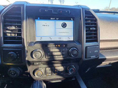 Used 2018 Ford F150 XLT w/ Equipment Group 301A Mid image 13