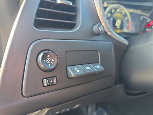 Used 2016 Chevrolet Corvette Stingray Coupe w/ 2LT Preferred Equipment Group image 36