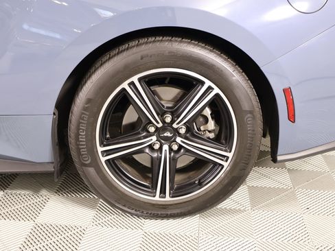 Used 2025 Ford Mustang Coupe image 17