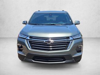 Used 2023 Chevrolet Traverse LT FWD video 2