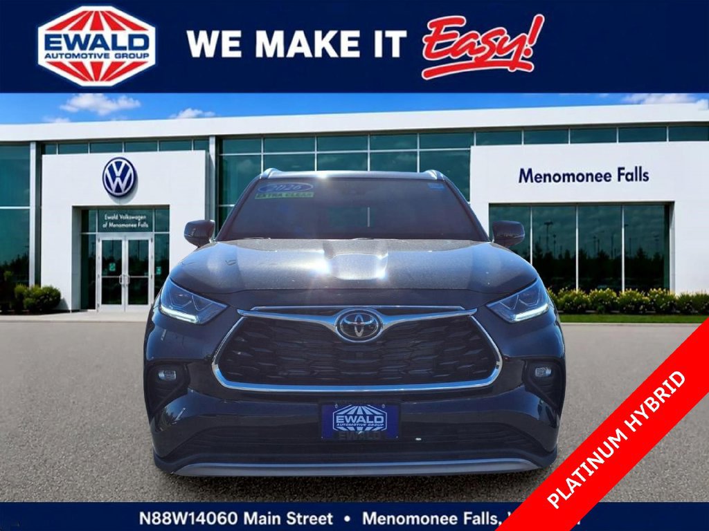 Used 2026 Toyota Highlander Platinum AWD/4WD image 2