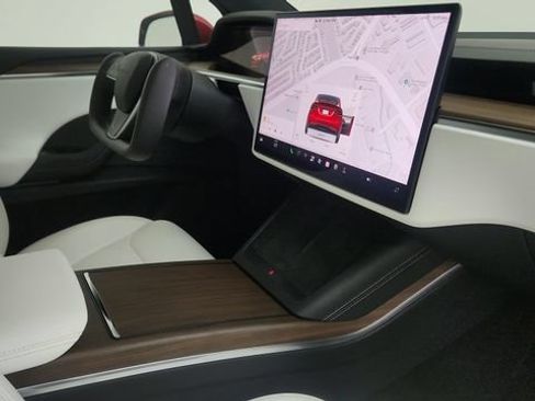 Used 2024 Tesla Model X AWD/4WD image 49