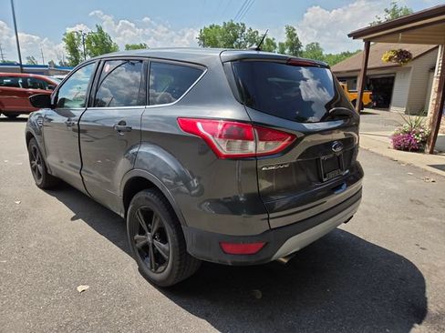 Used 2015 Ford Escape SE AWD/4WD image 4