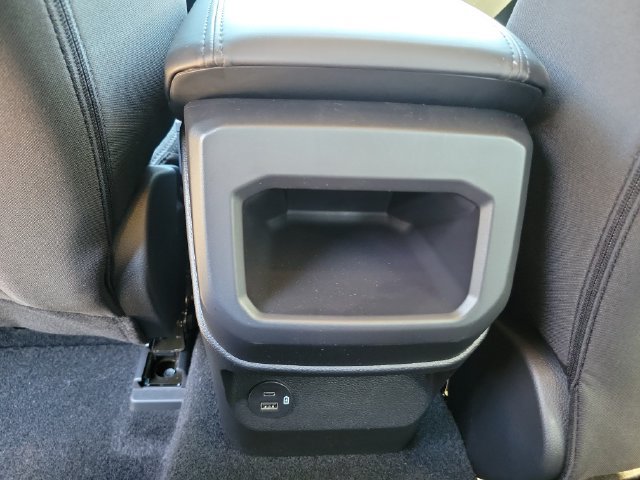 New 2026 Ford Ranger XLT w/ Black Appearance Package RWD image 15