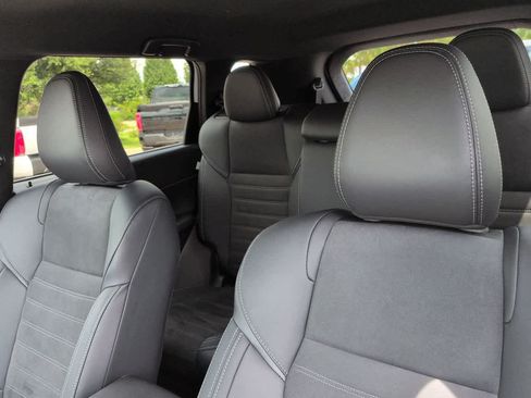 Used 2026 Mitsubishi Outlander SE FWD image 8