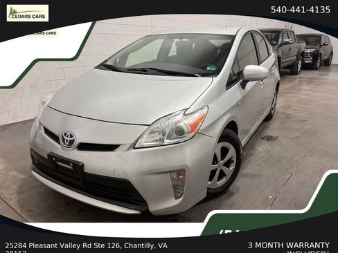 Used 2012 Toyota Prius Two image 2