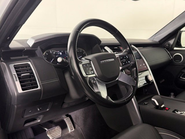 Used 2023 Land Rover Discovery S R-Dynamic AWD/4WD image 5