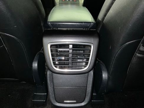 Used 2018 Lincoln MKX Premiere FWD image 17