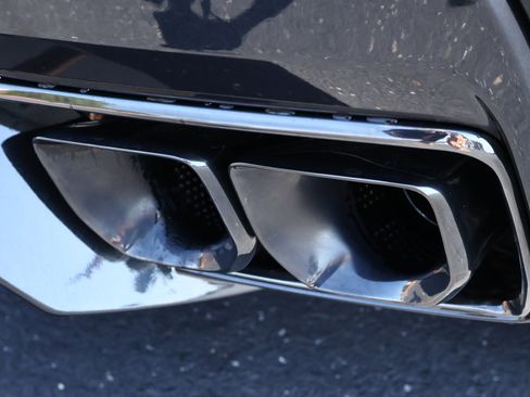 Certified 2025 Chevrolet Corvette Stingray Premium Conv w/ Z51 Performance Package image 31