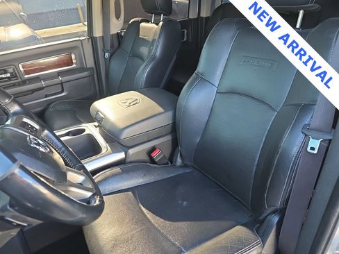 Used 2018 RAM 3500 Laramie w/ Convenience Group image 9