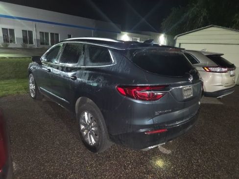 Used 2021 Buick Enclave Premium w/ Sun and Sites Package AWD/4WD image 4