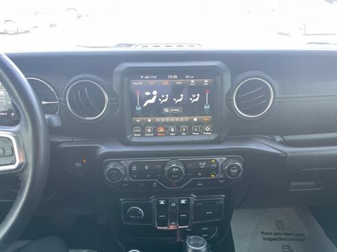 Used 2023 Jeep Wrangler Unlimited Sahara w/ Cold Weather Group AWD/4WD image 12