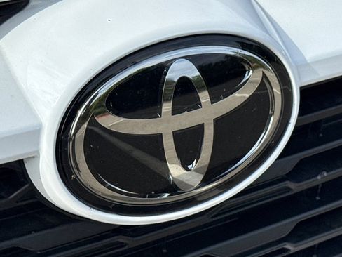 Certified 2025 Toyota RAV4 LE FWD image 47