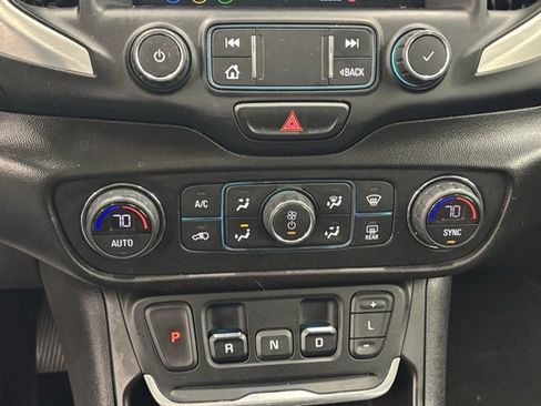 Used 2020 GMC Terrain SLT w/ Preferred Package image 24