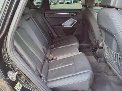 Used 2022 Audi Q3 2.0T Premium Plus w/ Premium Plus Package image 15