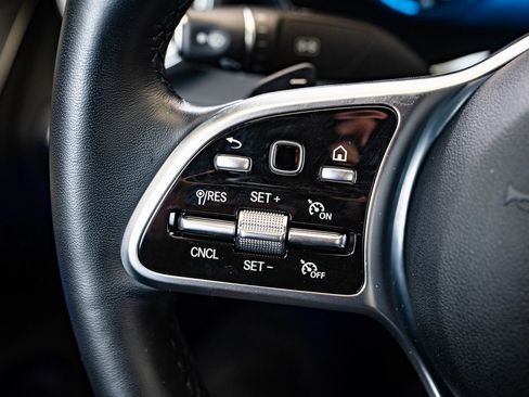 Used 2023 Mercedes-Benz C 300 4MATIC Cabriolet image 27