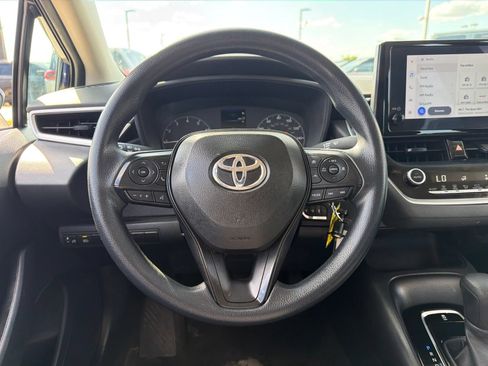 Used 2024 Toyota Corolla LE FWD image 18