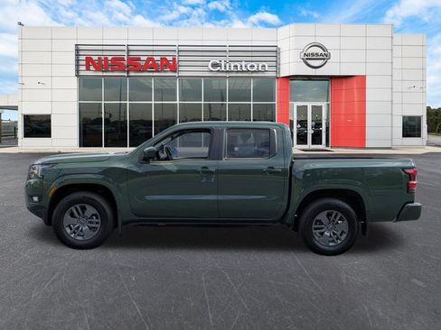 Certified 2025 Nissan Frontier SV w/ SV Convenience Package RWD image 6