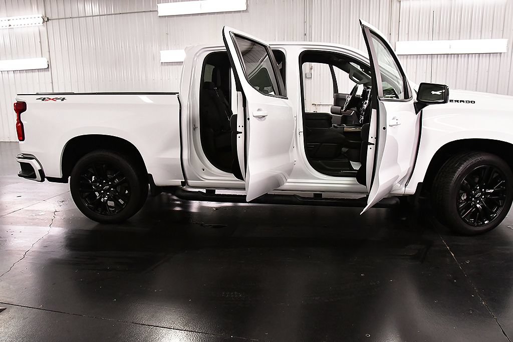 Used 2022 Chevrolet Silverado 1500 RST w/ Rally Edition AWD/4WD image 31