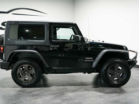 Used 2013 Jeep Wrangler Sport w/ Connectivity Group AWD/4WD image 6