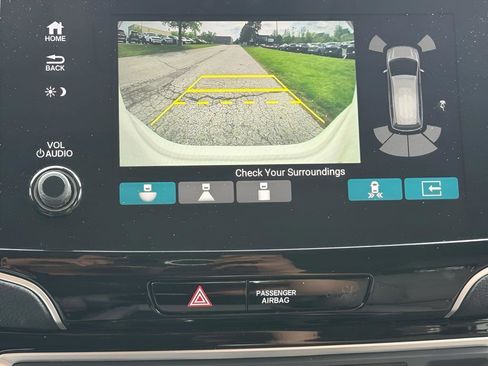 Used 2019 Honda Pilot Touring image 26