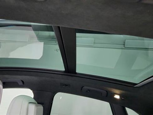 Used 2023 Porsche Macan GTS image 12