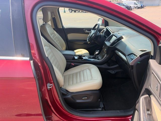 Used 2015 Ford Edge SEL w/ Equipment Group 201A AWD/4WD image 23