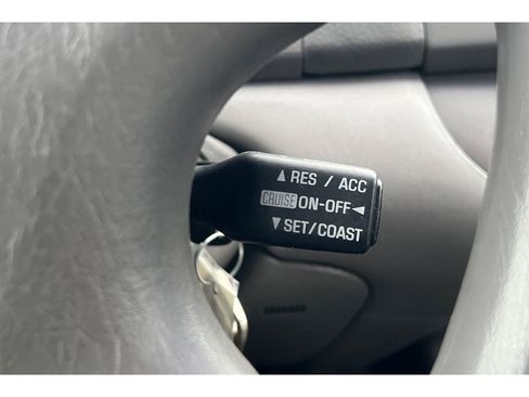 Used 2002 Toyota Camry LE image 26