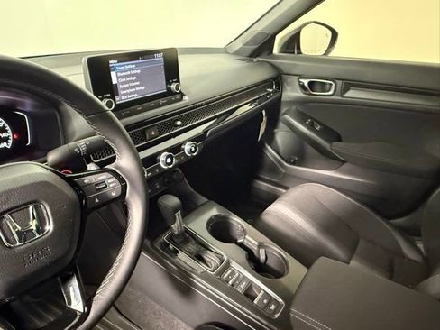 Used 2025 Honda Civic Sport image 24
