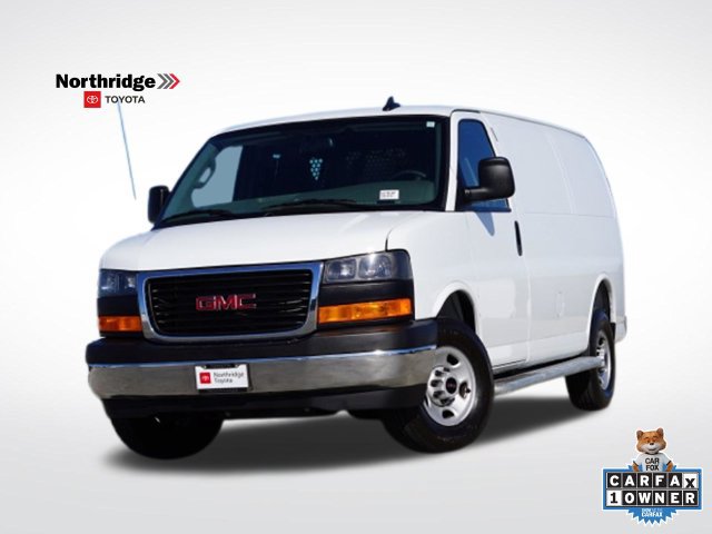 Used 2025 GMC Savana 2500 w/ Driver Convenience Package RWD image 1